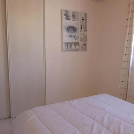Maison Confortable Avec Mezzanine, Pres De La Mer Et Commerces - Terrasse, Jardin Clos, Parking, Wi-fi - Fr-1-224a-30 * Brétignolles-sur-Mer