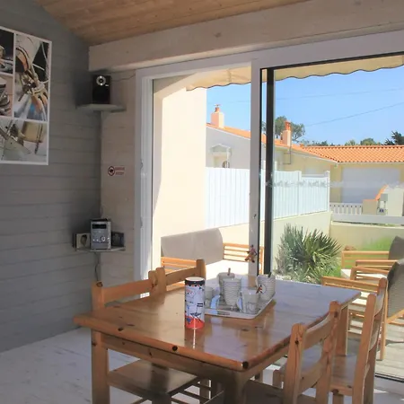 Maison Confortable Avec Mezzanine, Pres De La Mer Et Commerces - Terrasse, Jardin Clos, Parking, Wi-fi - Fr-1-224a-30 *