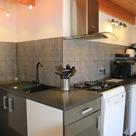 Maison Confortable Avec Mezzanine, Pres De La Mer Et Commerces - Terrasse, Jardin Clos, Parking, Wi-fi - Fr-1-224a-30 *